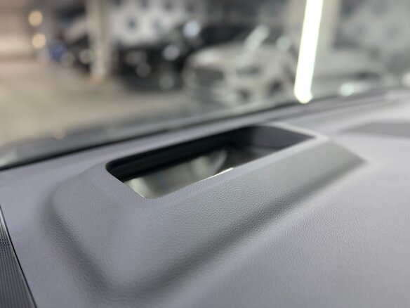 2023 Toyota Alphard IV, чёрный, 13999000 рублей - вид 10