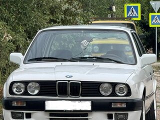 1986 BMW 3 серии 318i II (E30), белый, 450000 рублей, вид 1