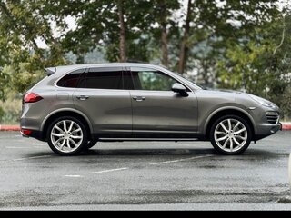 2010 Porsche Cayenne I Рестайлинг (957), серый, 2300000 рублей, вид 3