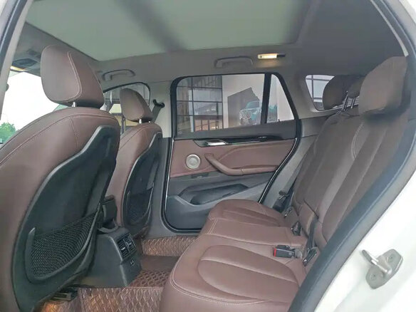 2022 BMW X1 Long 20Li sDrive II (F48) Рестайлинг, белый, 2100000 рублей - вид 17