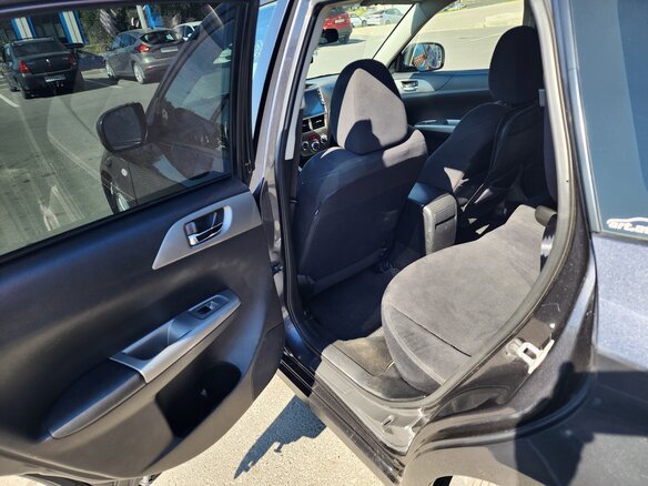 2008 Subaru Impreza III, серый, 550000 рублей - вид 9