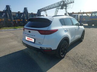 2021 Kia Sportage IV Рестайлинг, белый, 2800000 рублей, вид 3