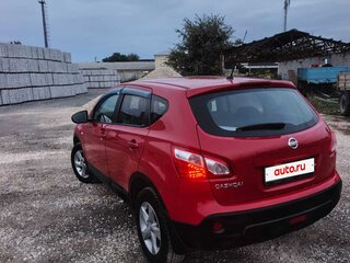 2011 Nissan Qashqai I Рестайлинг, красный, 1060000 рублей, вид 4