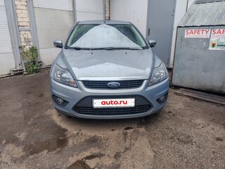 2010 Ford Focus II Рестайлинг, серый, 500000 рублей, вид 1