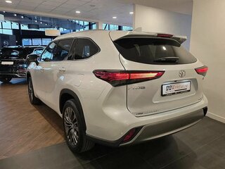 2026 Toyota Highlander IV (XU70), белый, 5650000 рублей, вид 4