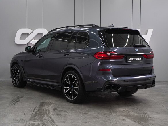 2020 BMW X7 30d I (G07), серый, 7899000 рублей - вид 1