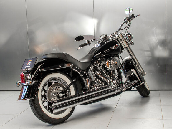 2006 Harley-Davidson Softail Deluxe, серебристый, 873952 рублей - вид 6