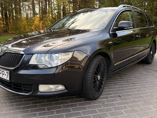 2013 Skoda Superb II Рестайлинг, чёрный, 1150000 рублей, вид 3