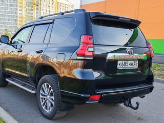 2020 Toyota Land Cruiser Prado 150 Series Рестайлинг 2, чёрный, 4500000 рублей, вид 4
