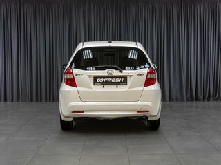 2012 Honda Fit II, белый, 769000 рублей, вид 4