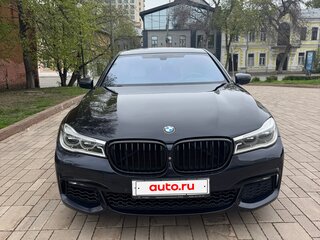 2015 BMW 7 серии Long 750Li xDrive VI (G11/G12), чёрный, 2250000 рублей, вид 1