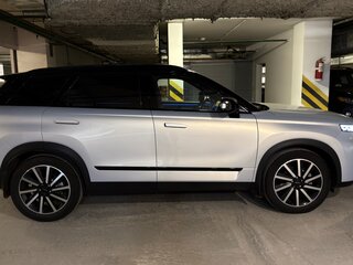 2025 Jaecoo J7 I, серебристый, 2300000 рублей, вид 3