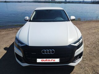 2021 Audi Q8 55 TFSI I (4M), белый, 5700000 рублей, вид 2