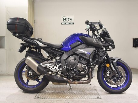 2018 Yamaha MT-10, синий, 943000 рублей, вид 2