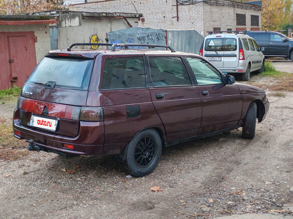 2008 Lada (ВАЗ) 2111 21112, красный, 140000 рублей - вид 4