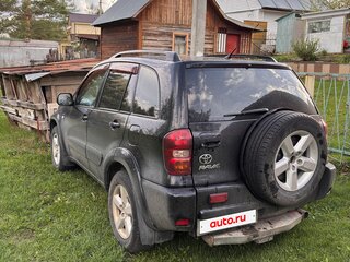 2005 Toyota RAV4 II (XA20) Рестайлинг, чёрный, 750000 рублей, вид 3