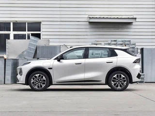 2026 Changan Qiyuan Q05 51.9 kWh II, серебристый, 2558000 рублей, вид 3
