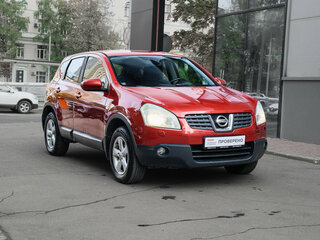 2007 Nissan Qashqai I, красный, 750000 рублей, вид 3