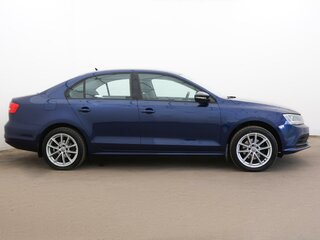 2015 Volkswagen Jetta VI Рестайлинг, синий, 1259000 рублей, вид 3