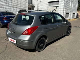 2011 Nissan Tiida I Рестайлинг, серый, 620000 рублей, вид 4
