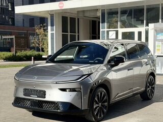 2026 Toyota bZ3X 58.3 kWh, серый, 2935000 рублей, вид 2