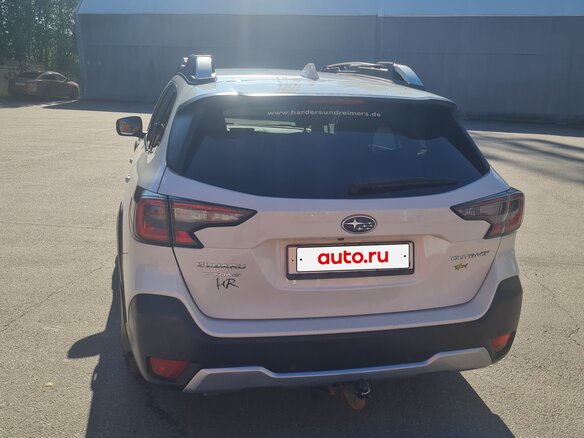 2022 Subaru Outback VI, белый, 3700000 рублей - вид 3