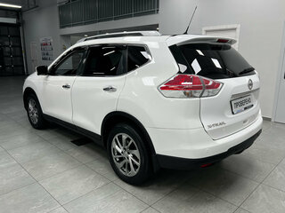 2016 Nissan X-Trail III, белый, 1700000 рублей, вид 4