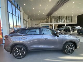 2026 Omoda C5 II, серебристый, 2629000 рублей, вид 4