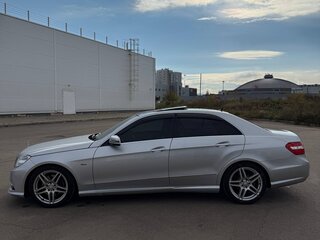 2009 Mercedes-Benz E-Класс 250 5G-Tronic IV (W212, S212, C207), серый, 1750000 рублей, вид 2
