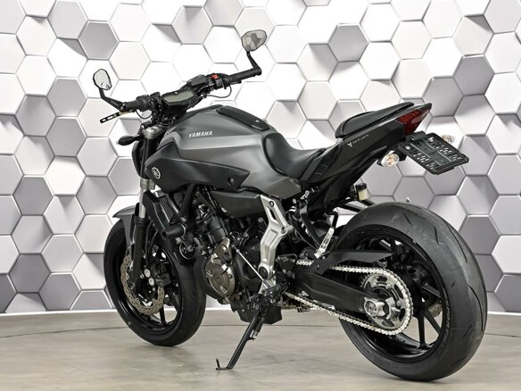 2014 Yamaha MT-07 (FZ-07), серый, 699000 рублей - вид 7