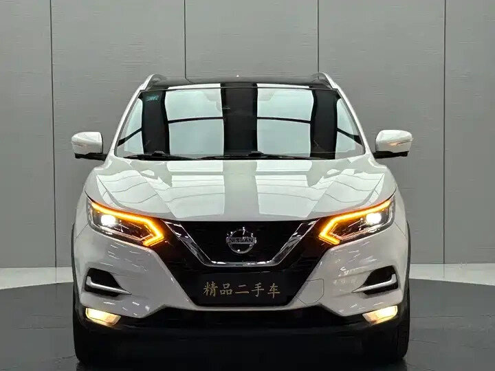 Открыть фотографии: Nissan Qashqai II Рестайлинг