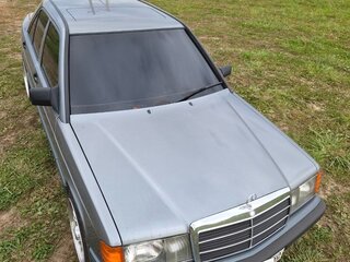 1992 Mercedes-Benz 190 (W201), серый, 600000 рублей, вид 3