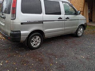 2001 Toyota Town Ace III, серый, 650000 рублей, вид 3