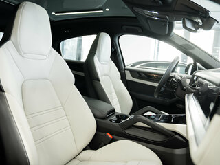 2026 Porsche Cayenne Coupé III Рестайлинг, чёрный, 19690000 рублей, вид 2