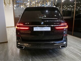 2025 BMW X7 40i I (G07) Рестайлинг, чёрный, 15950000 рублей, вид 5