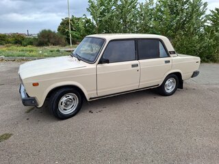 1988 Lada (ВАЗ) 2107, белый, 105000 рублей, вид 4