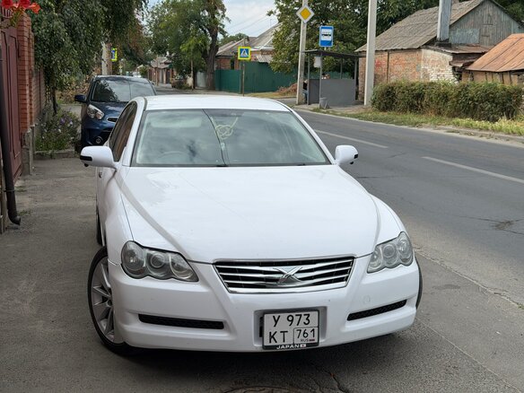 2007 Toyota Mark X I Рестайлинг, белый, 1300000 рублей - вид 2