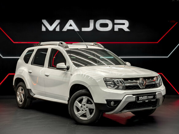 2018 Renault Duster I Рестайлинг, белый, 1325000 рублей - вид 2