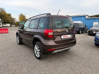 2014 Skoda Yeti I Рестайлинг, коричневый, 1489000 рублей, вид 4