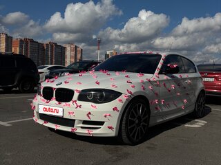 2011 BMW 1 серии 116i I (E81/E82/E87/E88) Рестайлинг, белый, 850000 рублей, вид 1