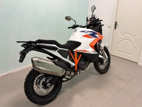 2024 KTM 1290 Super Adventure R, белый, 2000000 рублей, вид 4
