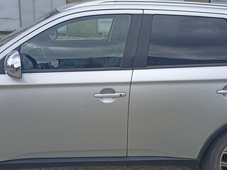 2014 Mitsubishi Outlander III, серый, 1450000 рублей, вид 5