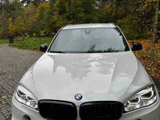 2018 BMW X5 M50d III (F15), белый, 5595750 рублей, вид 4