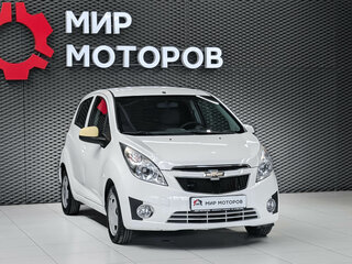 2012 Chevrolet Spark III, белый, 599000 рублей, вид 3