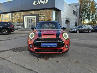 2020 Mini Hatch Cooper S III (F55/F56) Рестайлинг, красный, 2320000 рублей, вид 2