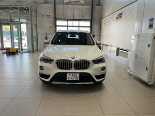 2016 BMW X1 18i sDrive II (F48), белый, 1887000 рублей, вид 1
