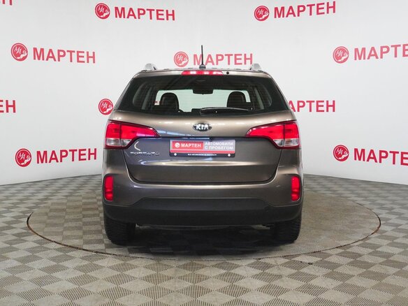 2017 Kia Sorento II Рестайлинг, бежевый, 2100000 рублей - вид 6