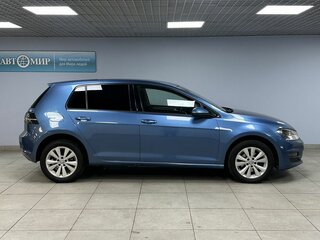 2013 Volkswagen Golf VII, голубой, 949000 рублей, вид 4