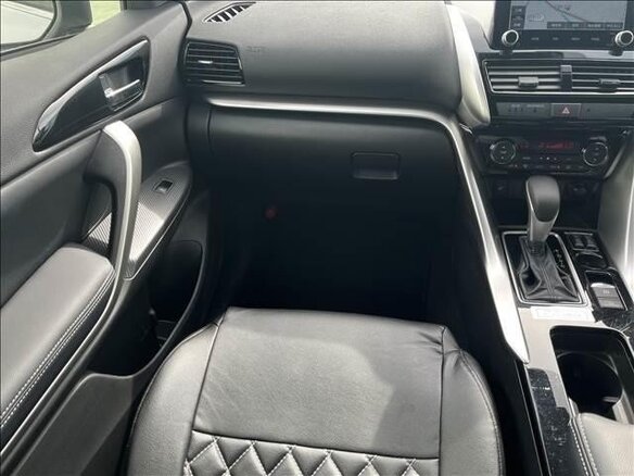 2023 Mitsubishi Eclipse Cross I Рестайлинг, белый, 1947333 рублей - вид 6