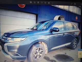 2017 Mitsubishi Outlander III Рестайлинг 2, серый, 2300000 рублей, вид 1